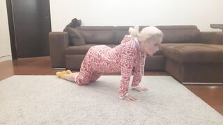 Gymnast Lara Frost kneads her butt in advance of hard booty slam!!! Go my Fansly !