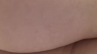 Бритая розовая писька пульсирует - Оргазм Без Рук! Скрещиваю ноги и сильно сжимаю бёдра