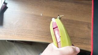 Сладко кончать в банан????????