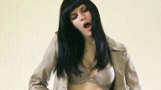 VENICE LISE & SYLVIA JOUENT AVEC LEURS GODES CENTURE