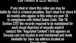 Sexy Milf Sara Jay & Ebony Candace Nicole Fuck Double Dildo!