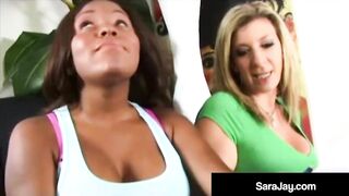 Sexy Milf Sara Jay & Ebony Candace Nicole Fuck Double Dildo!