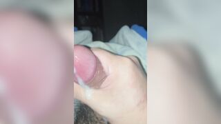 mi pene baboso cubierto de precum botando leche