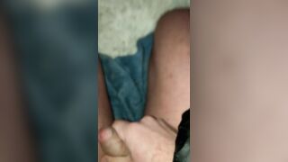 every single day wank twenty one/thirty - shooting a thick load - wank defiance