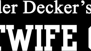 Amateur floozy with glasses goes on her knees for a coarse sloppy POV deepthroat