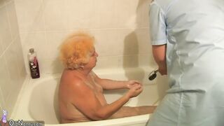 Very old obese granny banging