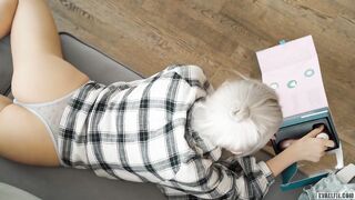 I can't stop cumming! Real climax for my taut soaked cunt - Eva Elfie