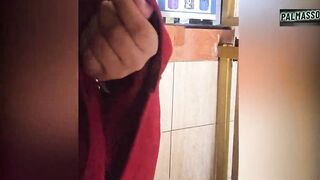 Sex for real cash: Large-booty single mamma is approached on the street whilst walking home and accedes to bang a pervert for money.