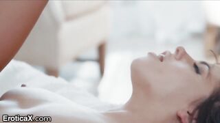 EroticaX - Adriana Chechik's Consummate Body Likes To Ride Client's Dick