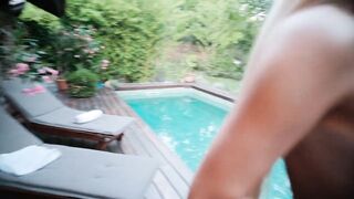 Nympho stepsister cum twice on large shlong at the pool