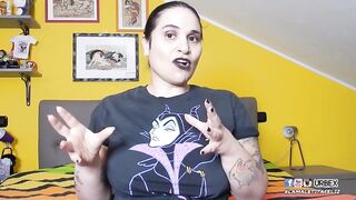 #STORYTIME - E ADULT BABY