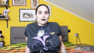 #STORYTIME - E ADULT BABY