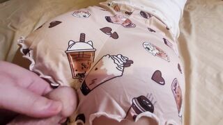 Stepsister is Helping Me Cum after Rubbing Wang against Her Large Round Booty