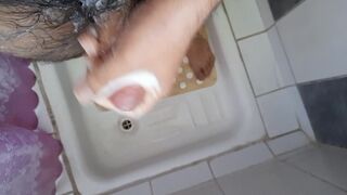 Masturbation en la ducha
