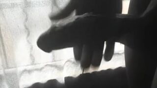 VERIFIED AMATEUR JACKING OFF HIS LARGE DICK THROUGHOUT THE WINDOW