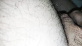 Le saco las hemorroides para afuera