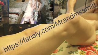 bare masseur grabbed the client by the twat and started jerking her off