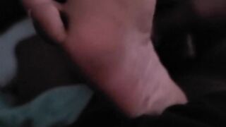 1023FEET step sibling gives tugjob with soft soles