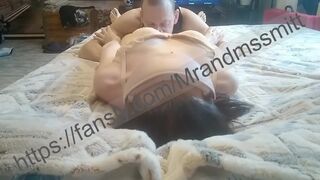 РУССКАЯ МИЛФА ВОЕТ от оргазма и куни