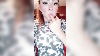 Vídeo completo en mi onlyfans @lovelymuua Rica cachonda masturbándose ????❤️‍????????