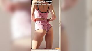 I love screwing my bootylicious butt Stepmom!
