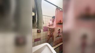 Me llene de CUM eyaculándome encima y tuve que pegarme un lindo baño