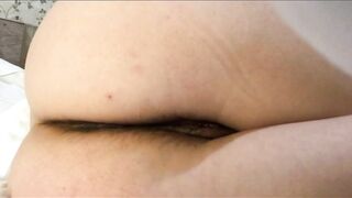 Beauty cums hands free squeezing her haunches / Real palpitating climax