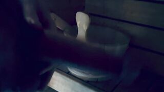 Who desires to screw?????