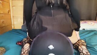 Cute rock cutie Scarletmoon rides her 1st sex-toy