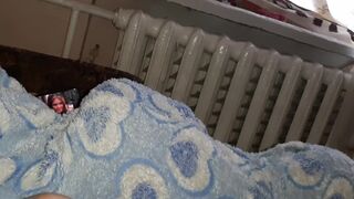 During the time that my roommate is watching a movie scene, I bring my girlfriend to climax - IkaSmokS