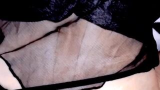 Wife endures whilst spouse stretches her anal