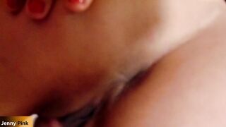 sono tutta bagnata! mettimelo dentro la figa per favore! Jenny Pink