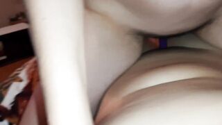 Дрочим вибратором наши волосатые киски с громкими стонами и сладкими оргазмами - IkaSmokS