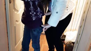 На день Святого Валентина курьерша доставила не только цветы, но и оргазм - IkaSmokS