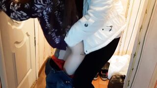 На день Святого Валентина курьерша доставила не только цветы, но и оргазм - IkaSmokS