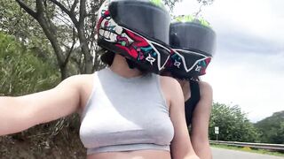 I picked up a DIDI client out of a brassiere and that babe noticed my large melons