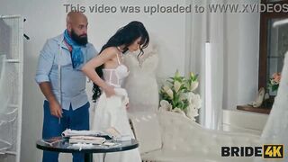 BRIDE4K. Kama Oxi was screwed on the wedding salon