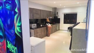 Hot large butt maid ends up seducing her boss