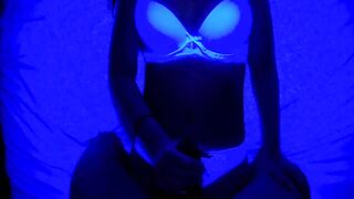 Cheating Girlfriend Gives Boyfriend's Ally Quick Tugjob!