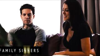 FAMILY SINNERS - Reagan Foxx, Petite Hands - Mothers & Stepsons Vol. three Scene 1