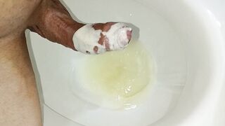 POLLA APUNTO DE ESTALLAR, GRANDE Y VENOZA, JUGANDO CON AVENA