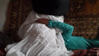 My girlfriend sits on my face each morning to wake me up - Lesbo_illusion