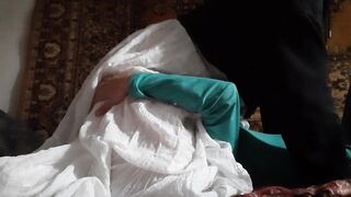 My girlfriend sits on my face each morning to wake me up - Lesbo_illusion