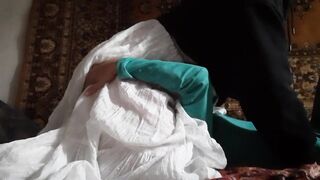 My girlfriend sits on my face each morning to wake me up - Lesbo_illusion