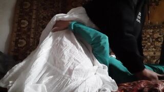 My girlfriend sits on my face each morning to wake me up - Lesbo_illusion