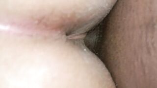 Cojiendome a mi vecina, cuando su marido no está.