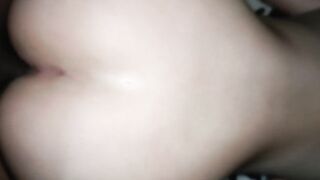 Cojiendome a mi vecina, cuando su marido no está.