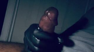 Wow a lot of cum out mushroom head