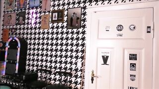 X-Ray's Sex Club - Folge 12 - Glück im Spiel