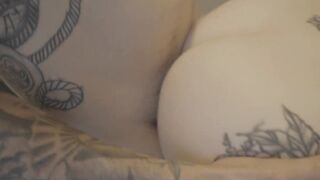 Concupiscent Wife in the Laundry Room: Intensive and Wild Bang